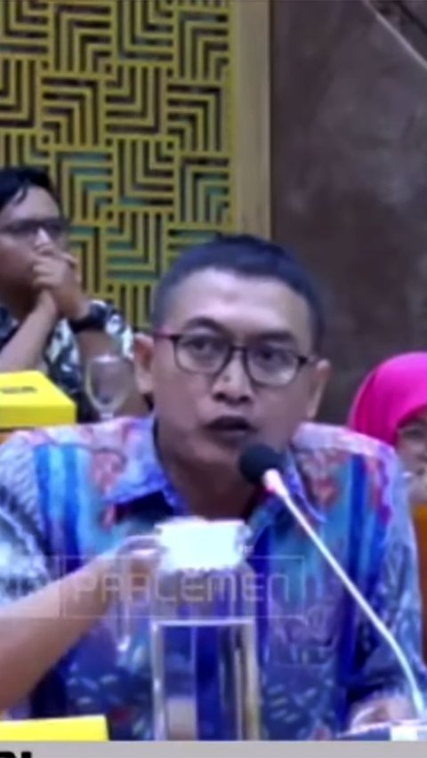 Guru Honorer Mengadu ke DPR, Bertahun-tahun Mengajar tapi Tak Jadi ASN