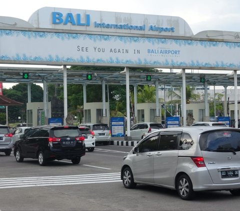 Bandara Ngurah Rai Siapkan Layanan Parkir Baru, Transaksi Non Tunai dan Mandiri