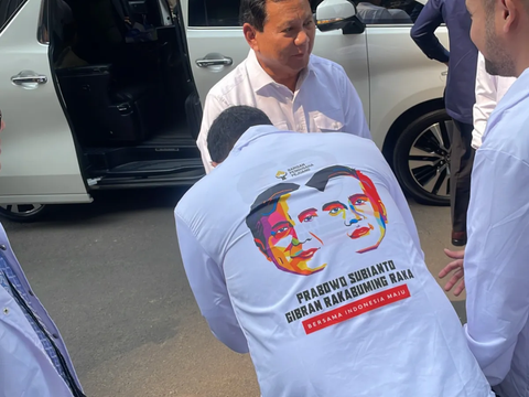 Bobby Nasution Jadi Pelengkap Keluarga Jokowi Dukung Prabowo-Gibran