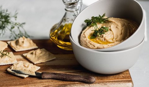 3. Hummus<br>