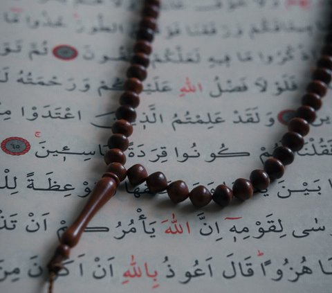 Do Not Underestimate, Here are 6 Specialties of Istighfar Dhikr with Istiqomah, Far from Arrogance