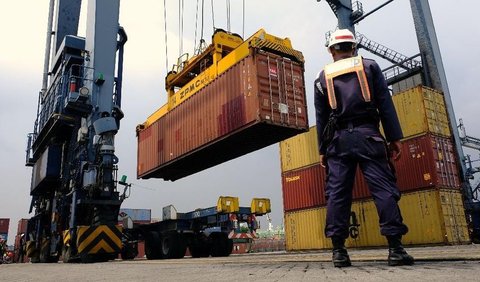 Pengangkutan komoditas rempah tersebut menggunakan kapal KM Meratus Palembang dari Pelabuhan Yos Sudarso Ambon menuju Pelabuhan Tanjung Perak Surabaya.<br>