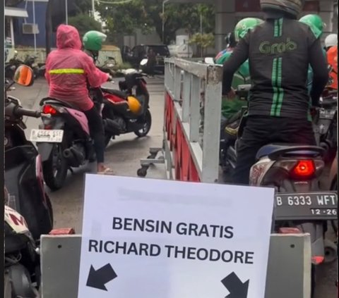 Viral Tiktokers Richard Theodore Bagi BBM Pertamax Gratis di SPBU, Komentar Warganet Jadi Sorotan