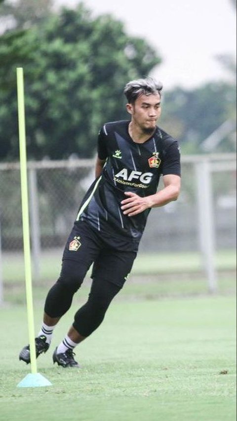 Gunawan now plays for Persik Kediri club.