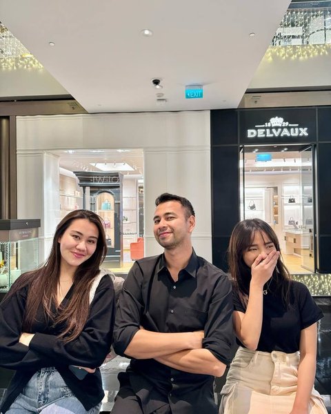 Heboh Fuji Bertemu Aaliyah Massaid di Singapura, Foto Bareng Raffi Ahmad Buat Nagita Slavina Istighfar