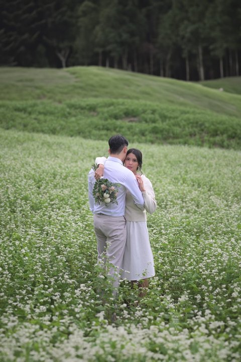 Bakal Menikah dengan Pria asal Korea, Intip Potret Prewed Anak Helmy Yahya yang Simple Namun Estetik