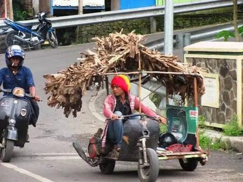 Modifikasi Ekstrem Skuter Vespa, Kadang di Luar Akal Sehat