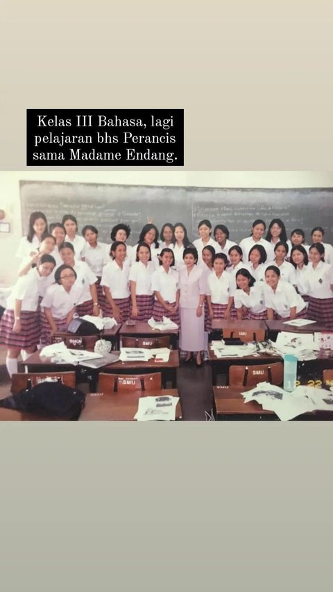 Potret Lawas Dian Sastrowardoyo Bareng Bestie di Zaman SMA, Wajah Cantik Natural Disorot - Kompak Mirip Geng AADC Banget