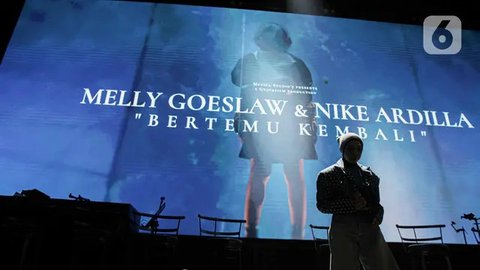 FOTO: Pakai Teknologi AI, Melly Goeslaw Duet Bareng Mendiang Nike Ardilla