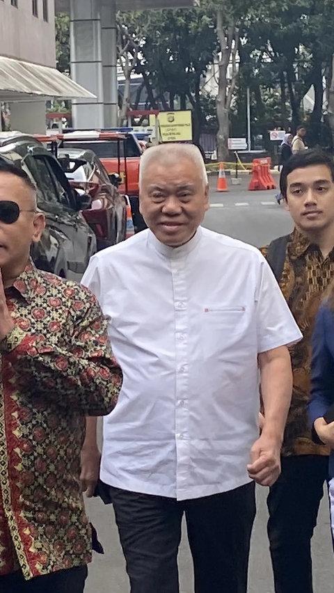 Bos Hotel Alexis Alex Tirta Penuhi Panggilan Polisi, Siap Dikonfrontir dengan Firli Bahuri<br>