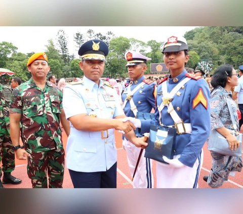 Sementara itu, Prajurit Taruna Niluh Ayu Putu Sri Kusuma Dewi berhasil meraih lulusan terbaik I Taruni Matra Udara dan juga terbaik I Taruni untuk umum.<br>