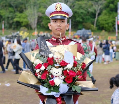 Jalani Wisuda Tanpa Ayah Ibu, Simak Perjalanan Anak Ferdy Sambo Masuk Akpol hingga Lulus