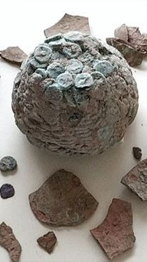 Timbunan Koin Seberat 5 Kilogram Berusia 2.000 Tahun Ditemukan di Situs Peradaban Tertua Dunia, Ada Gambar Sosok Raja