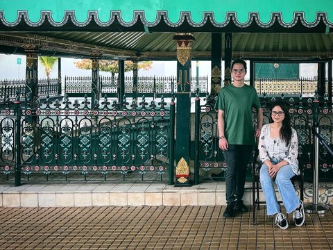 Potret Manis Tissa Biani dengan Kekasih di Kampung Halaman, Jalan-jalan Naik Bentor