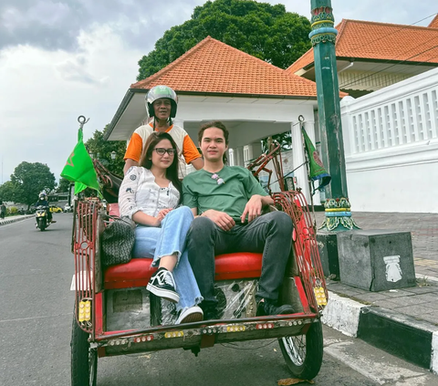 Potret Manis Tissa Biani dengan Kekasih di Kampung Halaman, Jalan-jalan Naik Bentor