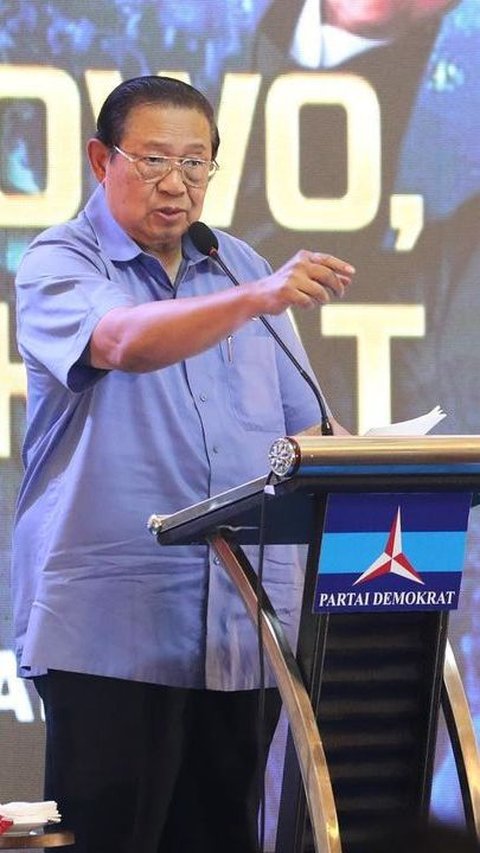 SBY Marah Tunjuk Kader Demokrat Ngobrol saat Beri Arahan di Sragen Jateng