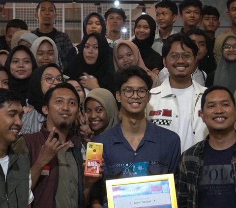 Putra Ganjar Pranowo Singgung Privilege di Depan Relawan GenZi dan Massikola Makassar