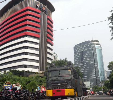 KPK Sita Toyota Hilux hingga Dua Fortuner Terkait Kasus Suap Proyek Jalan di Kaltim