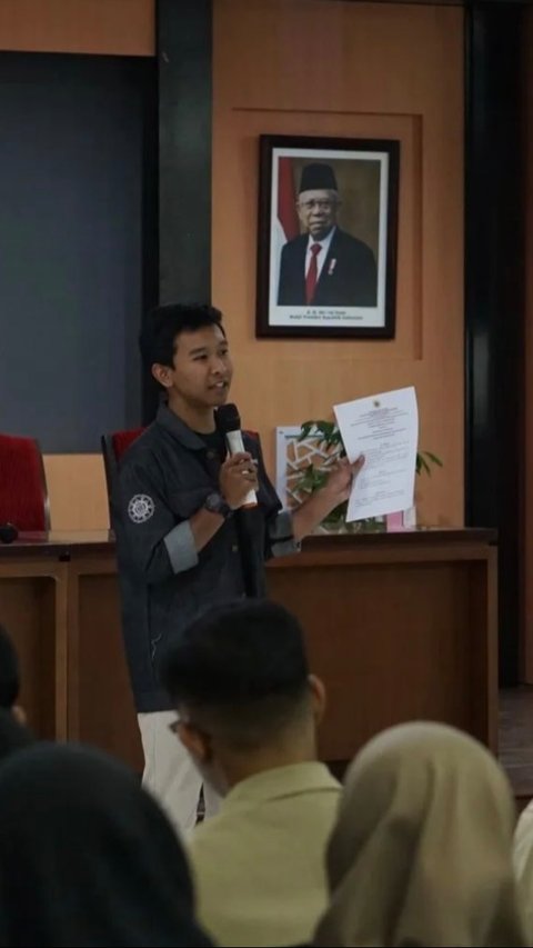 Sebelum menjabat sebagai Ketua BEM KM UGM, Gielbran menjadi Ketua Bem Peternakan UGM di tahun 2022. Ia juga bergabung dengan Rumah Kepemimpinan.