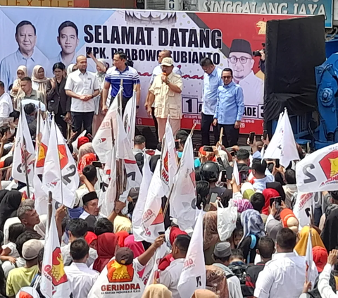 Hasto Sindir Prabowo Tidak Bisa Blusukan Seperti Jokowi, TKN: Setiap Orang Gayanya Beda-Beda