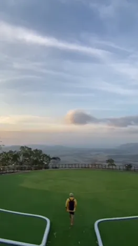 Jadi Lokasi Terbaik untuk Saksikan Keindahan Geopark Ciletuh, Ini Fakta Menarik Amphitheater Sukabumi