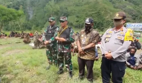 Iwan menyebut jika dirinya merupakan perwakilan dari satuan TNI hingga Polri.