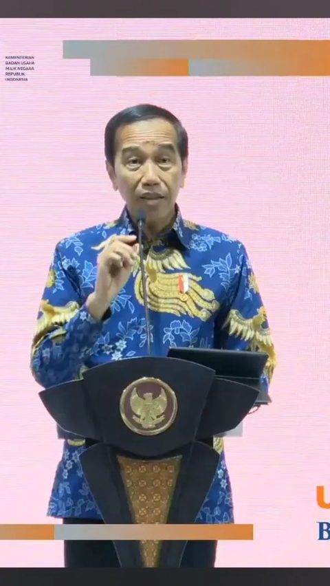 Dinobatkan Alumni Paling Memalukan oleh BEM UGM, Jokowi: Ya Biasa Saja<br>