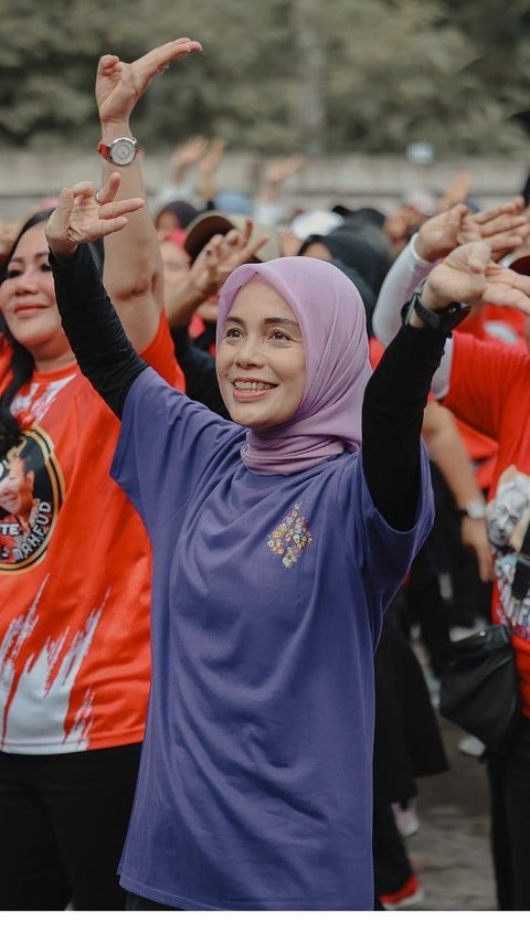 Potret Gaya Siti Atikoh saat Olahraga, Sporty dan Stylish