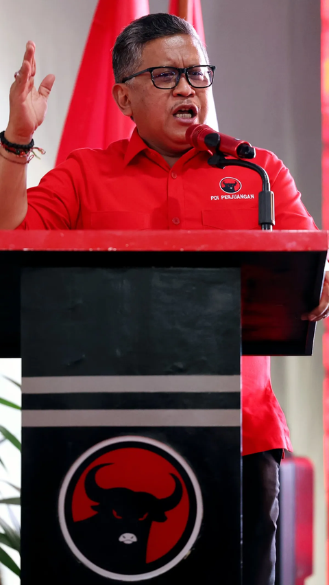 Hasto PDIP Sindir Capres Prabowo Tak Bisa Blusukan Seperti Presiden Jokowi