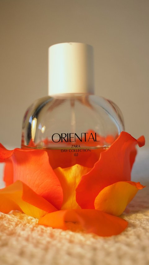 Parfum dapat diklasifikasikan berdasarkan jenis aroma atau wanginya.