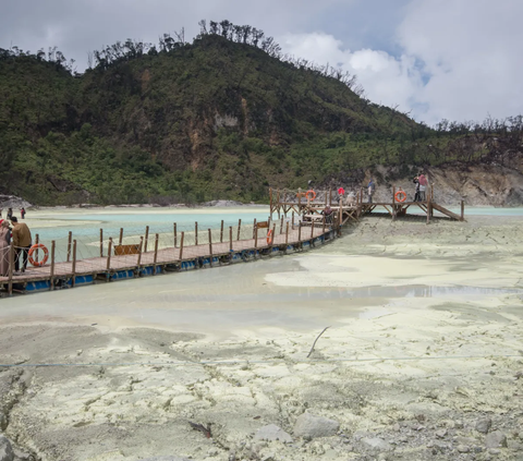 Kawah Putih Ciwidey (sumber: iStock)