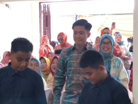 'Tanteku Jadi Istriku' Viral Pemuda di Makassar Lamar Tante Sendiri, Wajah dan Umur Tak Beda Jauh, Terungkap Silsilah Keluarga