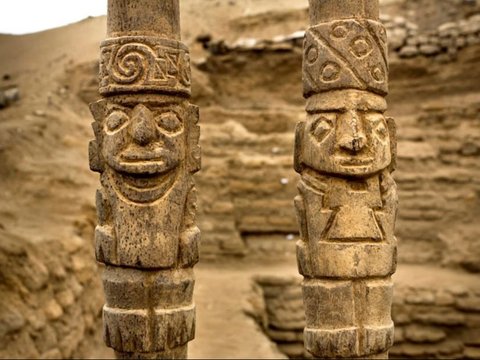 Arkeolog Peru Temukan 73 Mumi dengan Topeng, Dibungkus Kain Kafan Warna Warni