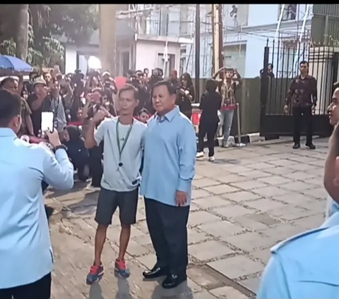 Prabowo berangkat ke KPU