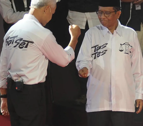 Debat Capres: Prabowo Kritik Pupuk Susah di Jateng, Ganjar Bilang 'Bapak Ketua HKTI'