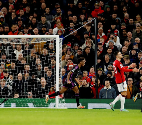 FOTO: Momen Manchester United Menanggung Malu Tersingkir dari Liga Champions 2023/2024 Usai Dihajar Bayern Munich 0-1 di Old Trafford