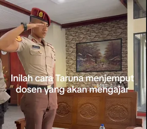 Tak Sembarangan, Ternyata Begini Cara Taruna Akpol Jemput Dosen yang akan Mengajarnya