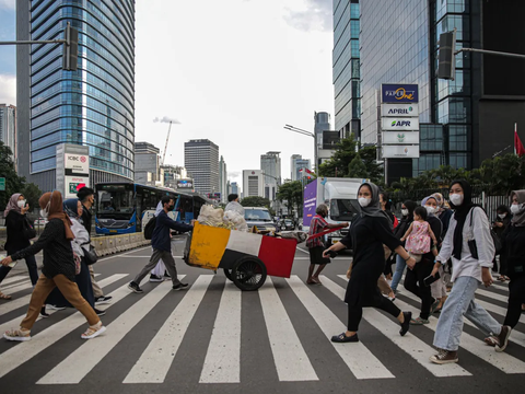 Ekonomi Indonesia Tangguh, Tapi Kualitas Pekerjaan Malah Turun