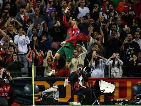 FOTO: Sukses Koleksi 50 Gol dalam Satu Tahun, Inilah Aksi Menawan Cristiano Ronaldo Sepanjang 2023