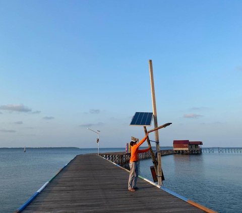 Bebas dari Gelap, Pulau Miang Sukses Kelola PLTS