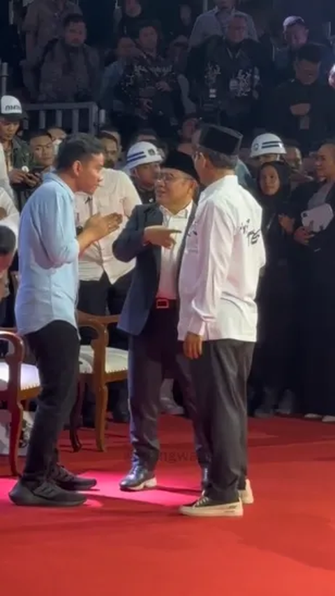 Di Balik Panasnya Debat Capres, Ada Senyum dan Pelukan Hangat Para Cawapres