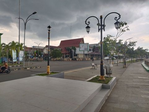 Taman Tepian Siring Kandilo, Ruang Terbuka yang Nyaman di Kabupaten Paser