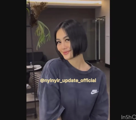 Potret Terbaru Agnez Mo Ubah Gaya Rambut Jadi Pendek Hitam, Heboh Disebut Mirip Banget Denada