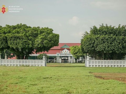 5. Yogyakarta Palace Royal Palace