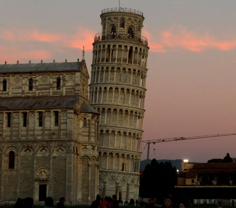 Ternyata, Ini Penyebab Menara Pisa di Italia Bisa Miring