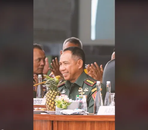Bangga Anak Sersan jadi Panglima TNI, Jenderal Agus Ingatkan Kopral Harus PD Meski Pangkat Rendah