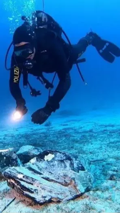 Benda Misterius Ditemukan di Bawah Laut, Diduga Bekas Muatan Kapal Zaman Neolitikum yang Tenggelam <br>