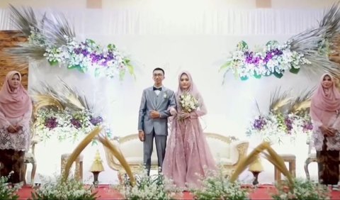 Lika-Liku Perjalanan Membuat Gaun Pengantin Sendiri