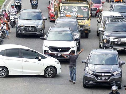 Sejarah Polisi Cepek yang Sekarang Makin Menjamur di Indonesia