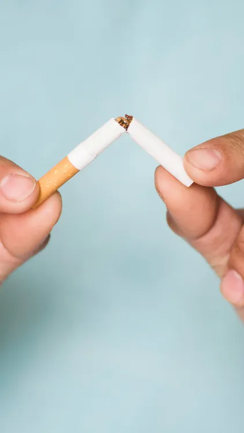 Penjualan Rokok Eceran Bakal Dilarang, Pemilik Warung Kelontong: Omzet Kami Turun Drastis